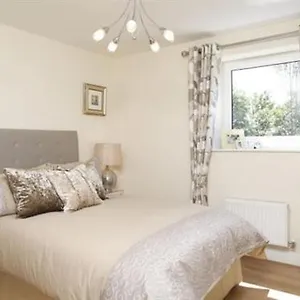 Apple House Heathrow Airport 3*, Hillingdon United Kingdom