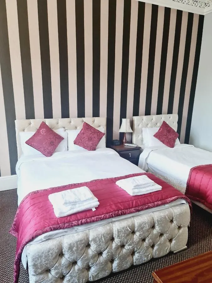 Dalry Guesthouse EDI